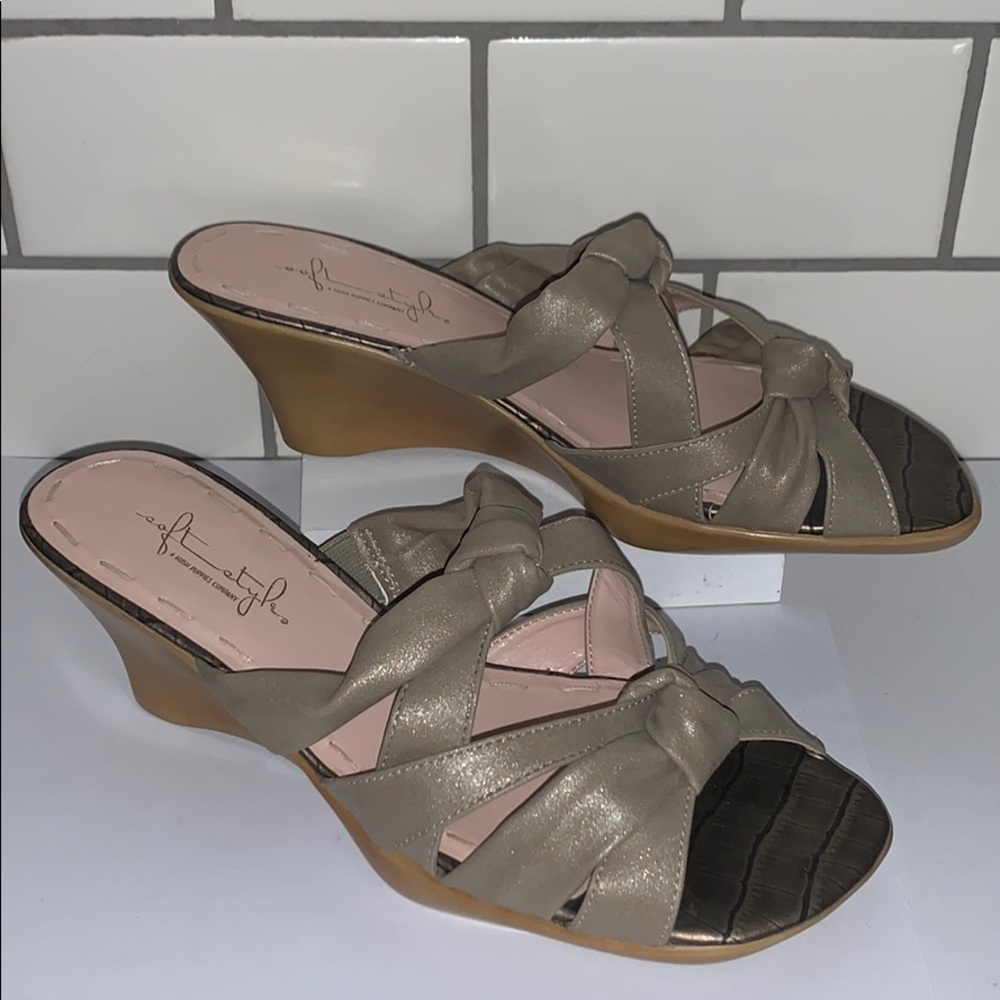 Soft style HP WEDGE sandals woman 8